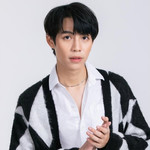 เฟิร์ส คณพันธ์