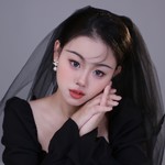 孟卉彤