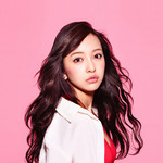 板野友美