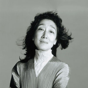 內田光子 (Mitsuko Uchida)