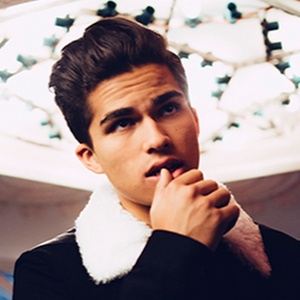 Alex Aiono