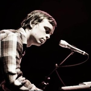 Peter Broderick