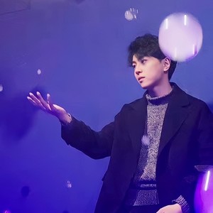 我和2035有个约海报,我和2035有个约定海报 我和2035有个约 (原唱:tfboys)