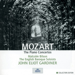 Mozart: Complete Piano Concertos (Played on Fortepiano) (沃尔夫冈·阿马德乌斯·莫扎特:钢琴协奏曲)