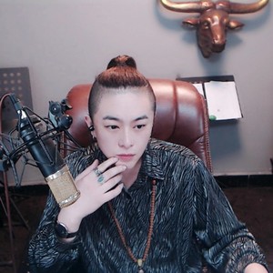 怪我更爱我自己