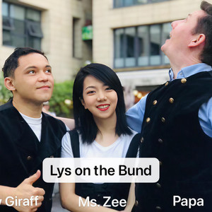 Lys on the Bund