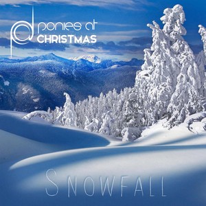 Ponies at Dawn: Snowfall