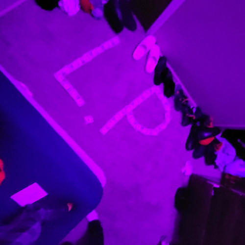 LOUIE V (Remix Version) [Explicit]