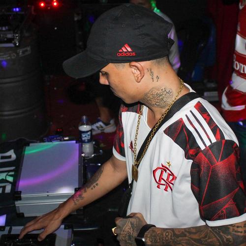 FININHA DO PEGA PEGA (Explicit)