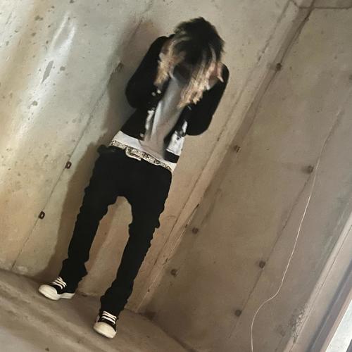 Play (Explicit)