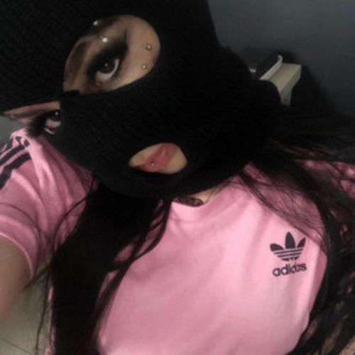 FINOZA DANÇANTE TUDO COMECA NA ADEGA (Explicit)