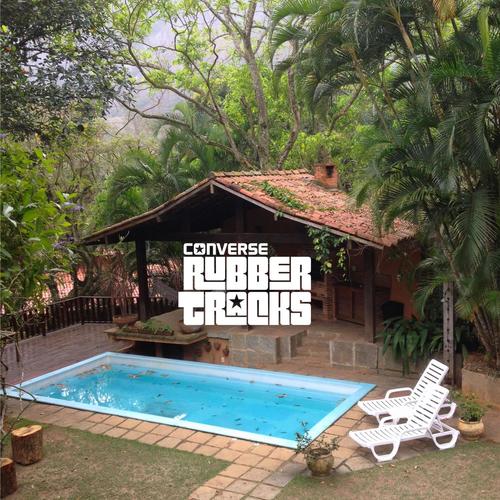 Fin De Semana (Converse Rubber Tracks)