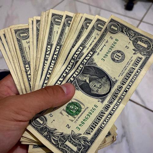 TOMA SUA GOSTOSA (feat. Mc Scar)