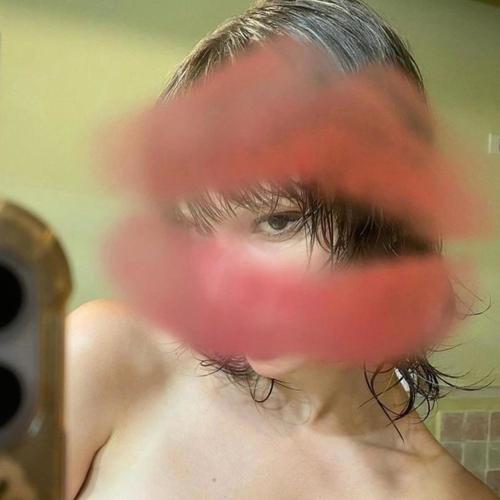 Hard 2 Luv (feat. Bipolarr)