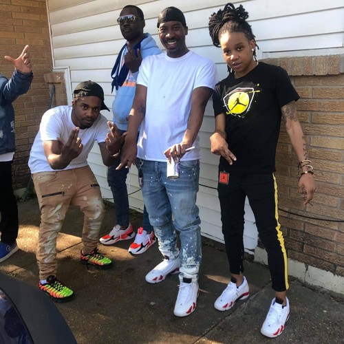 FREE YO GROOVE (Explicit)