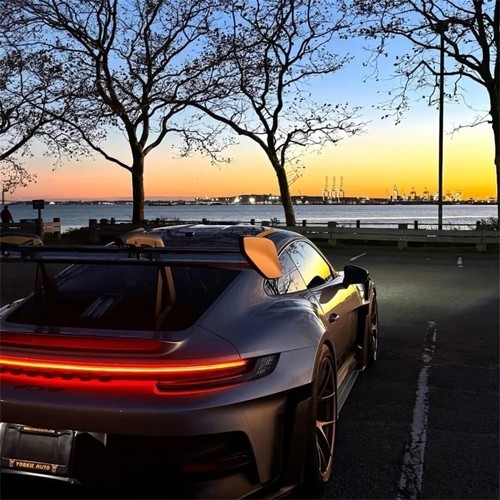 Party People (硬曲的主人氛围版)