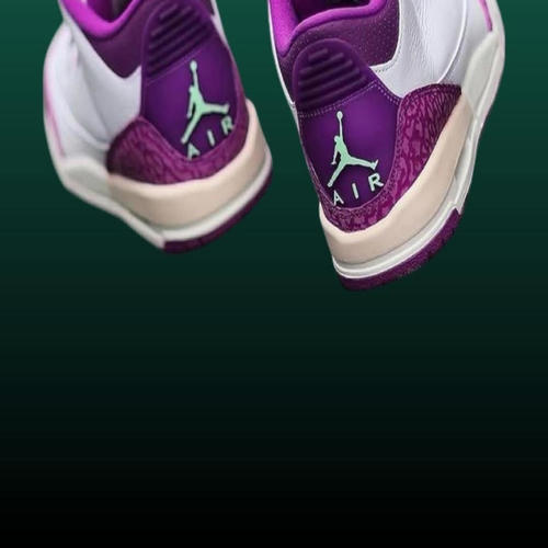 All over me (feat. Lynnshay samone)