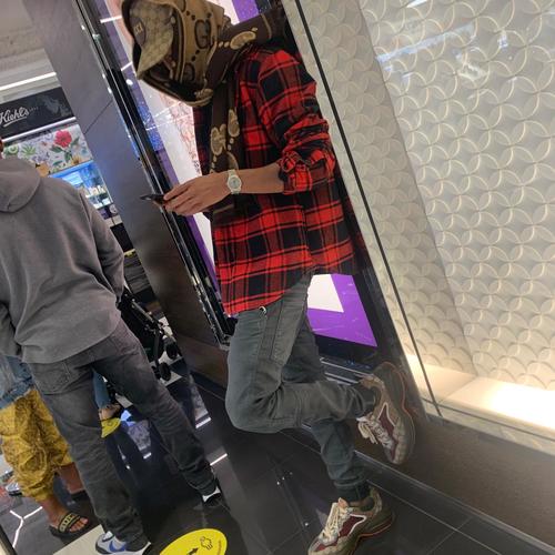 Gucci in 03 (Explicit)