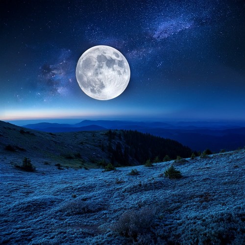 Anochecer Tranquilo: Melodías Suaves Para Noches Serenas