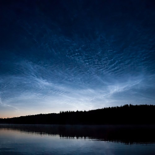 Peaceful Nighttime: Calm Melodies for Evening Serenity