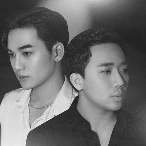 Liên Khúc Không Đủ Để Ở Lại