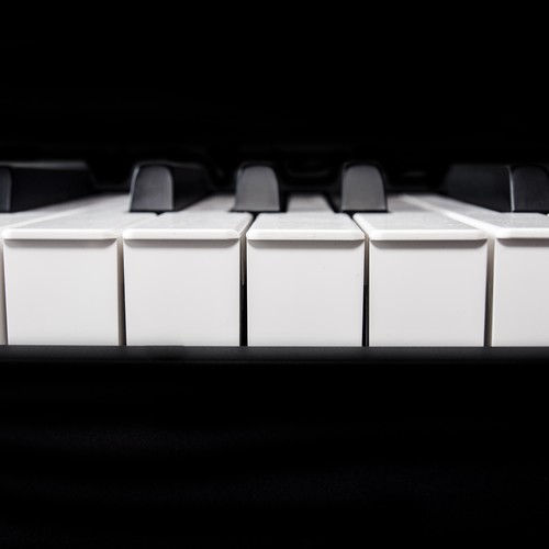 25 Sensual Piano Melodies - An Intimate Collection for a Romantic Ambience