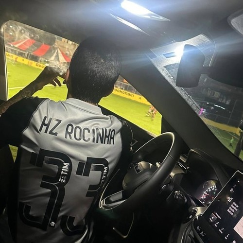 TÁ PROFISSIONAL NO SENTA SENTA (Explicit)