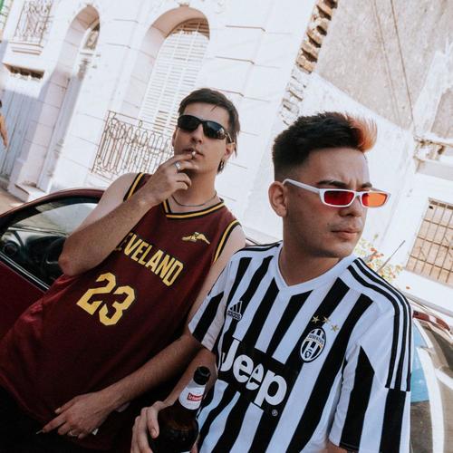 Vivimos Bien (feat. DUCO) [Explicit]