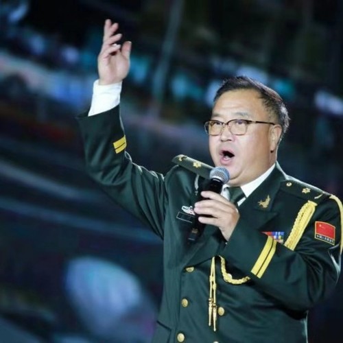 绿色军衣（我演唱的军歌）