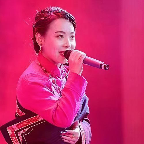 牧歌一曲献给党