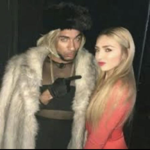 Pradas Back (feat. Conraddd & Miss Prada) [Explicit]