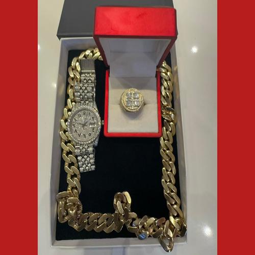 Rolex (feat. Benzi Ayo)