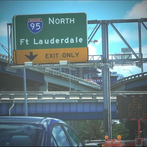 i-95 (feat. SLAK) [Explicit]