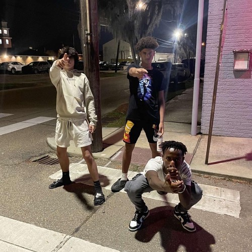 Hide the feelings (Explicit)