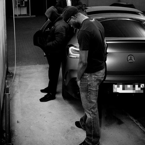 WENIG ZEIT / GLAUBST DU AN MICH?