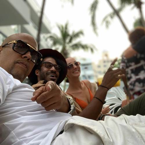 toca (Touch) [Explicit]