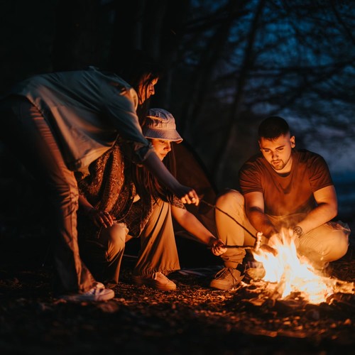 Gentle Evening: Music for Tranquil Relaxation