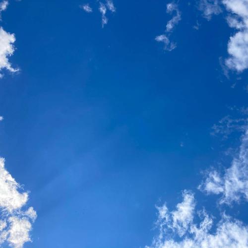 slunečný den (Explicit)