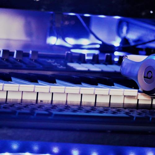 MURDA (feat. Cortney Kentrell & Jonesy Boy) [Explicit]