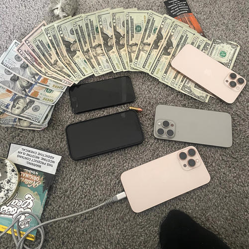 Headies Bussin (feat. JuFrmDa6) [Explicit]