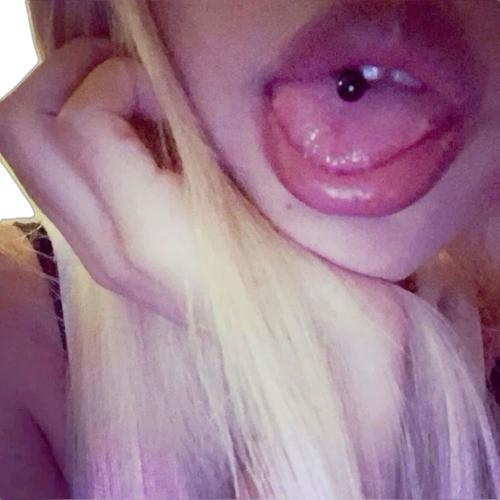 Cola (feat. Money $unset) [Explicit]