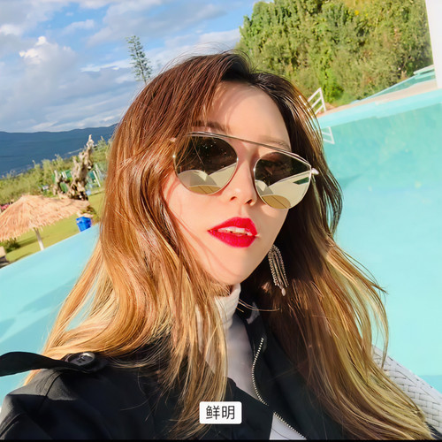 《机智的监狱生活》主题曲