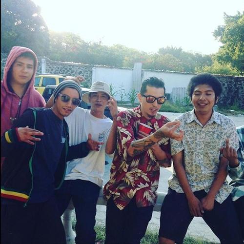 Gustos & Realidades (feat. Dalai & G Chang) [Explicit]