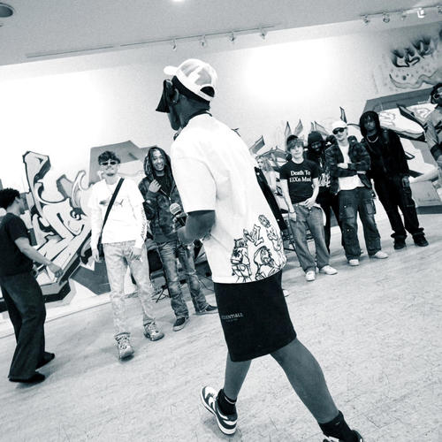 Paparazzi V2 (feat. Spazzo!) [Explicit]