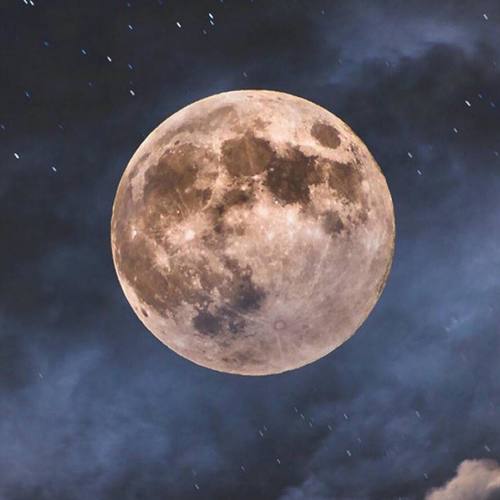土星生活的孩子