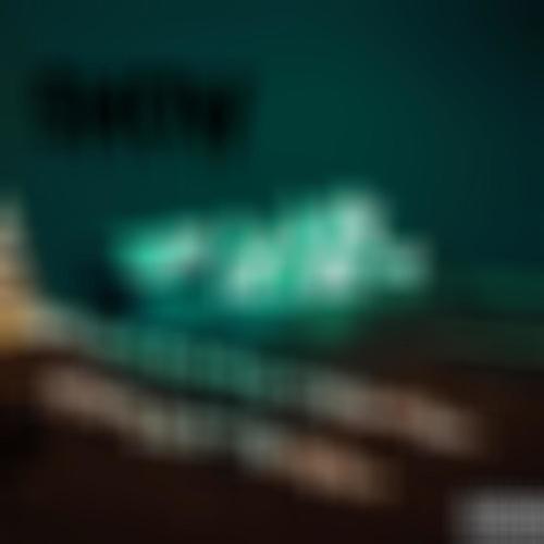 Snow (feat. xenshel) [Explicit]