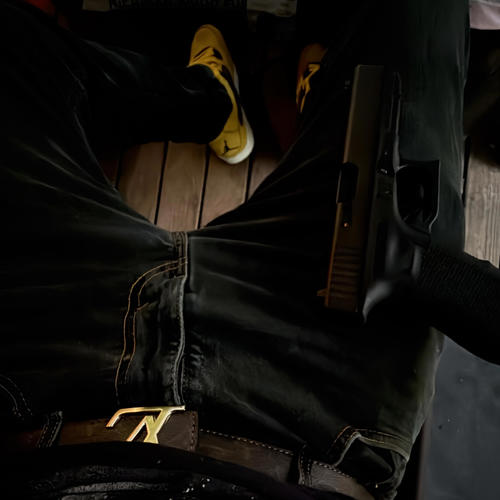 living great (feat. NYM Riz) [Explicit]