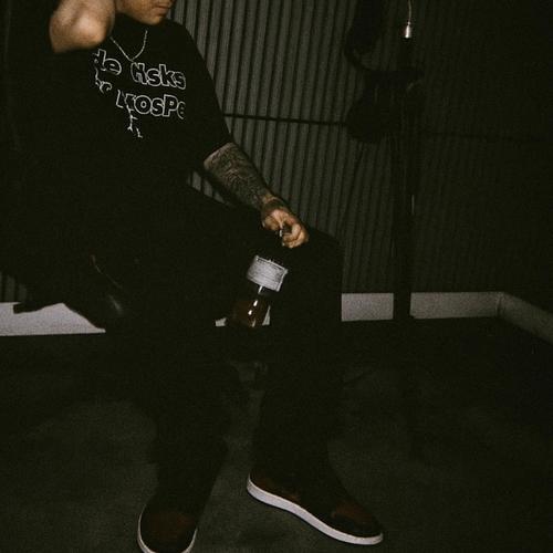 No Attachment (Explicit)