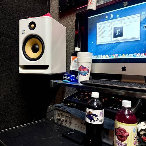 Whole Lotta Mud (feat. Astin Kush) [Radio Edit]