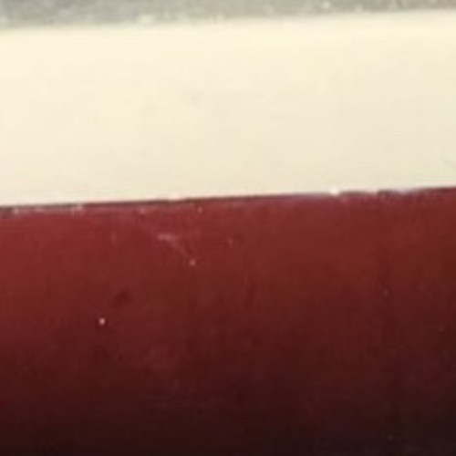 マルーンレッド電車